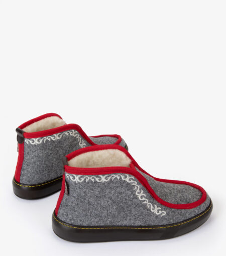 The Yurt Slippers